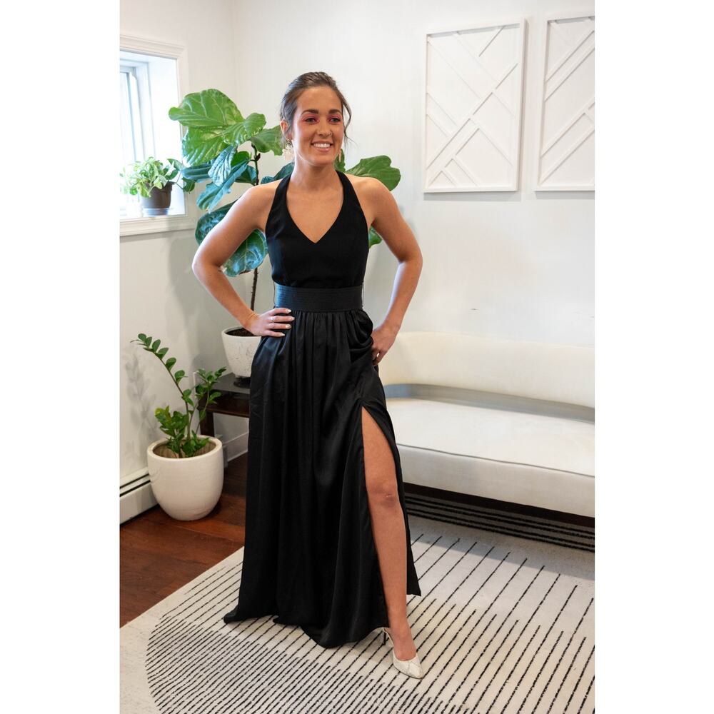 White by Vera Wang black satin gown with bow details size 0